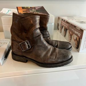 frye boots